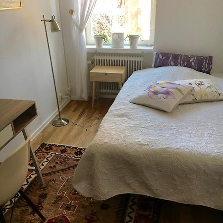 Farsta Bed And Breakfast Стокхолм Екстериор снимка